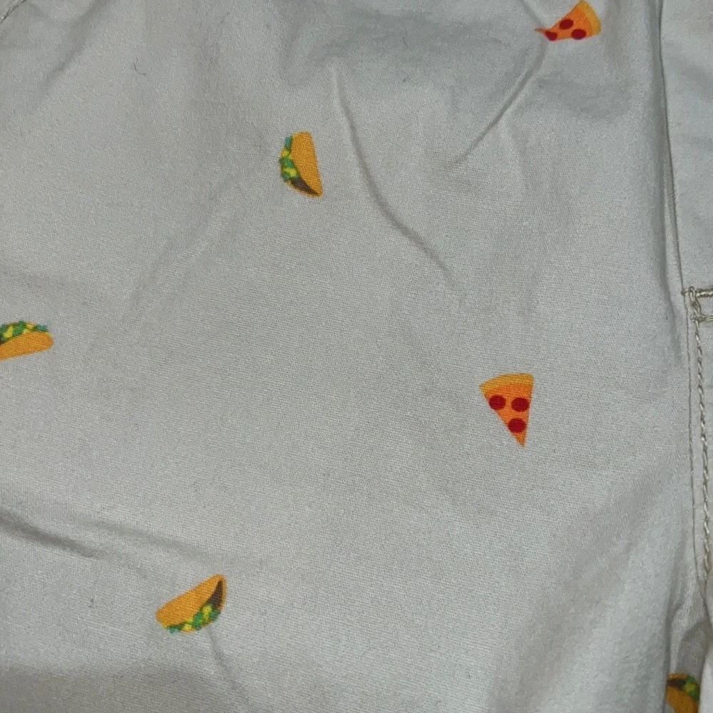Osh kosh kids khaki elastic waist pull on pizza and taco shorts size 10 nWT